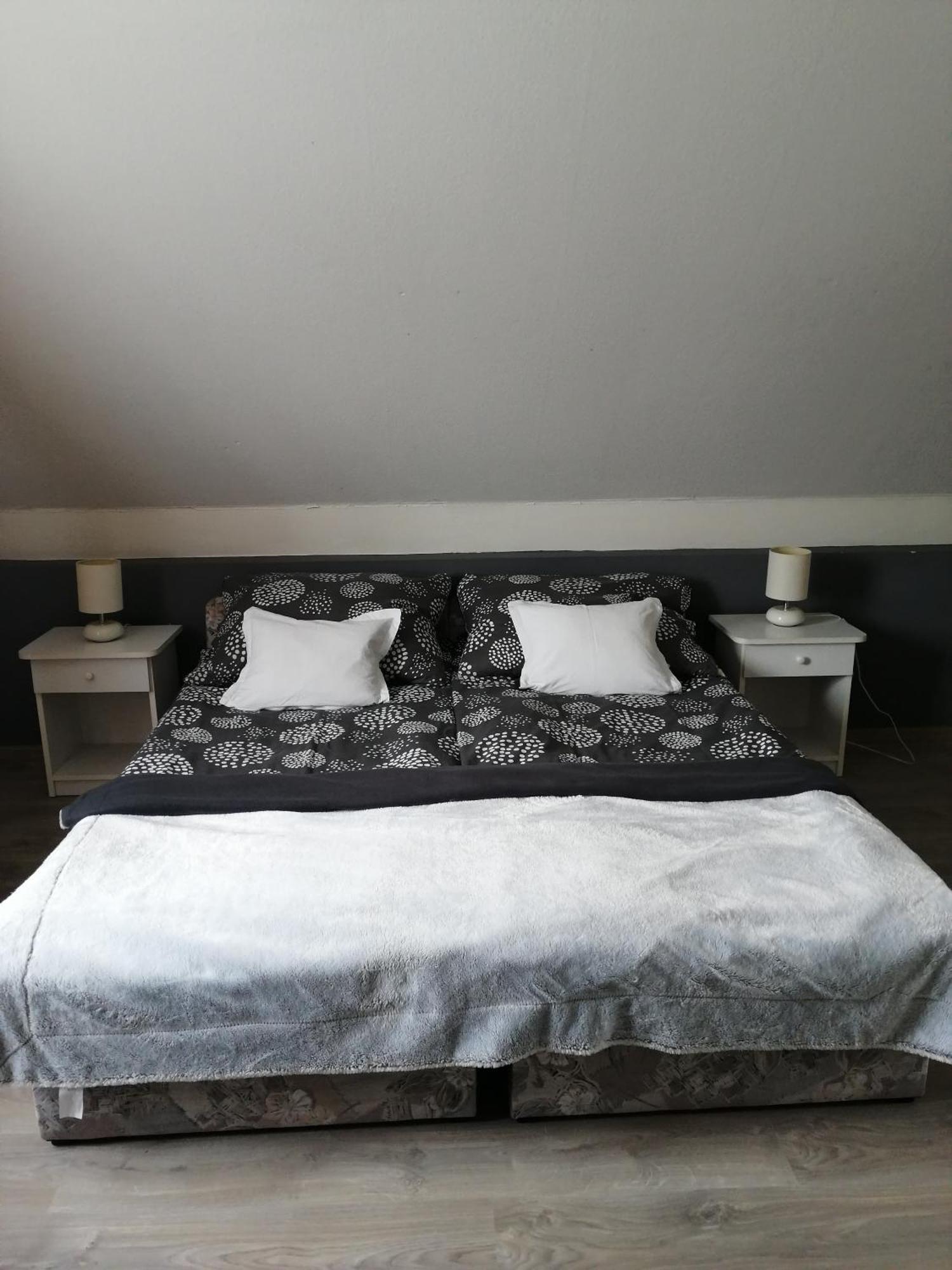Betti Vendeghaz Apartment ออลโชปาโฮค ภายนอก รูปภาพ